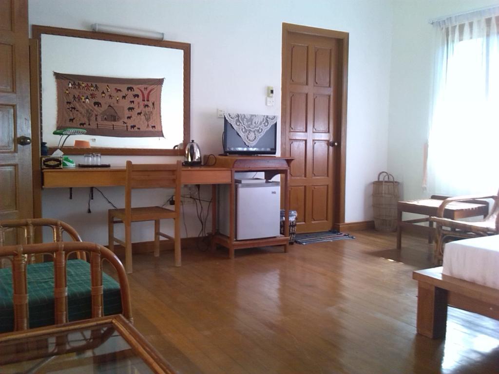 Lawkanat Hotel باغان الغرفة الصورة