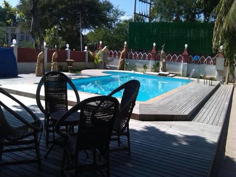 Lawkanat Hotel باغان المظهر الخارجي الصورة