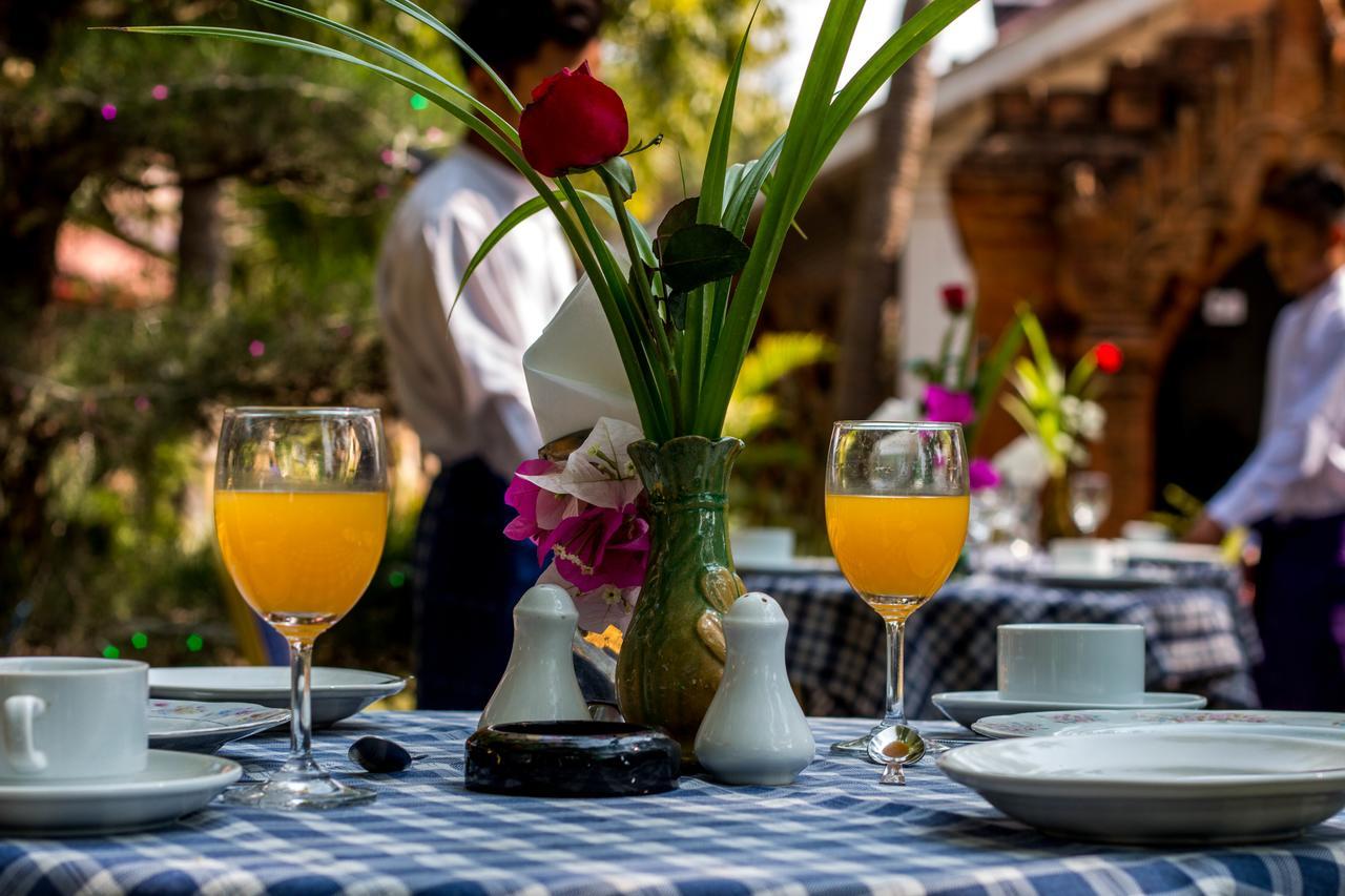 Lawkanat Hotel باغان المظهر الخارجي الصورة